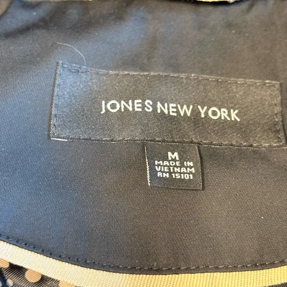 Jones New York Hooded Black Raincoat with Polka Dot Lining - Picture 2 of 5